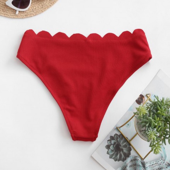 Swimsuit - Picture 4 of 4